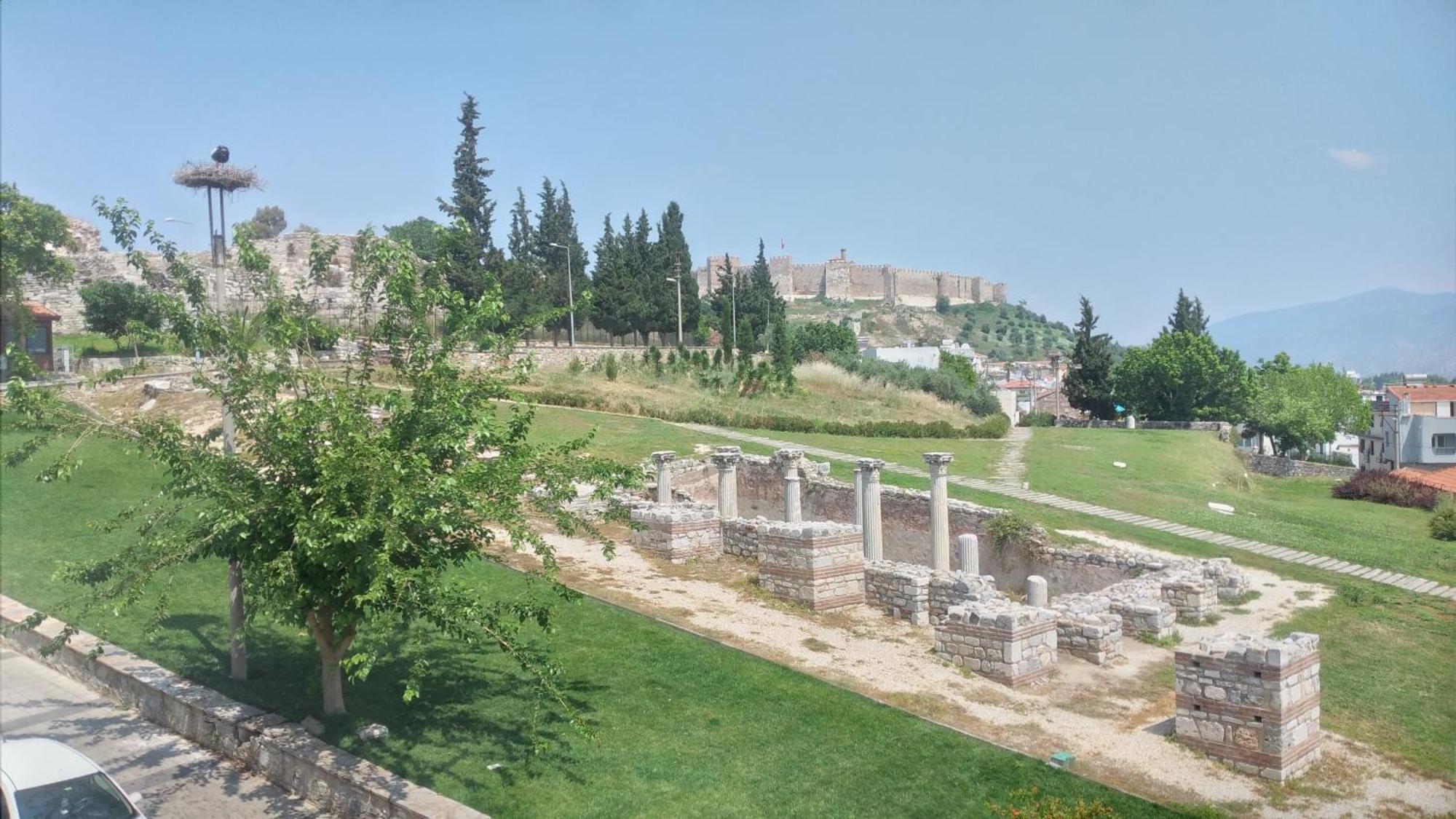 Ephesus Selcuk Castle View Suites Buitenkant foto