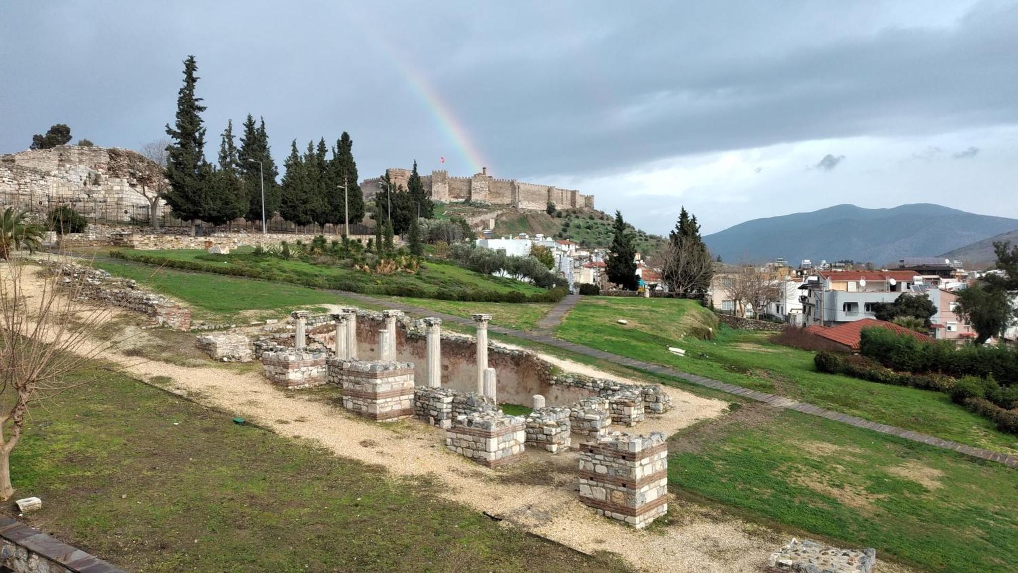 Ephesus Selcuk Castle View Suites Buitenkant foto