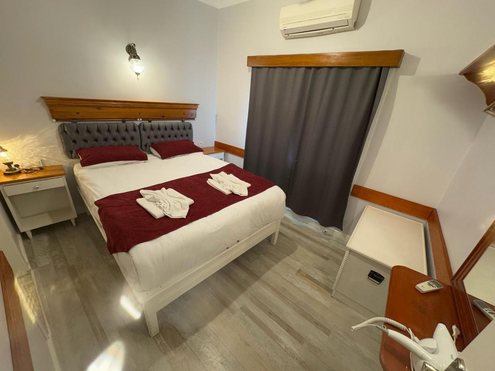 Ephesus Selcuk Castle View Suites Buitenkant foto