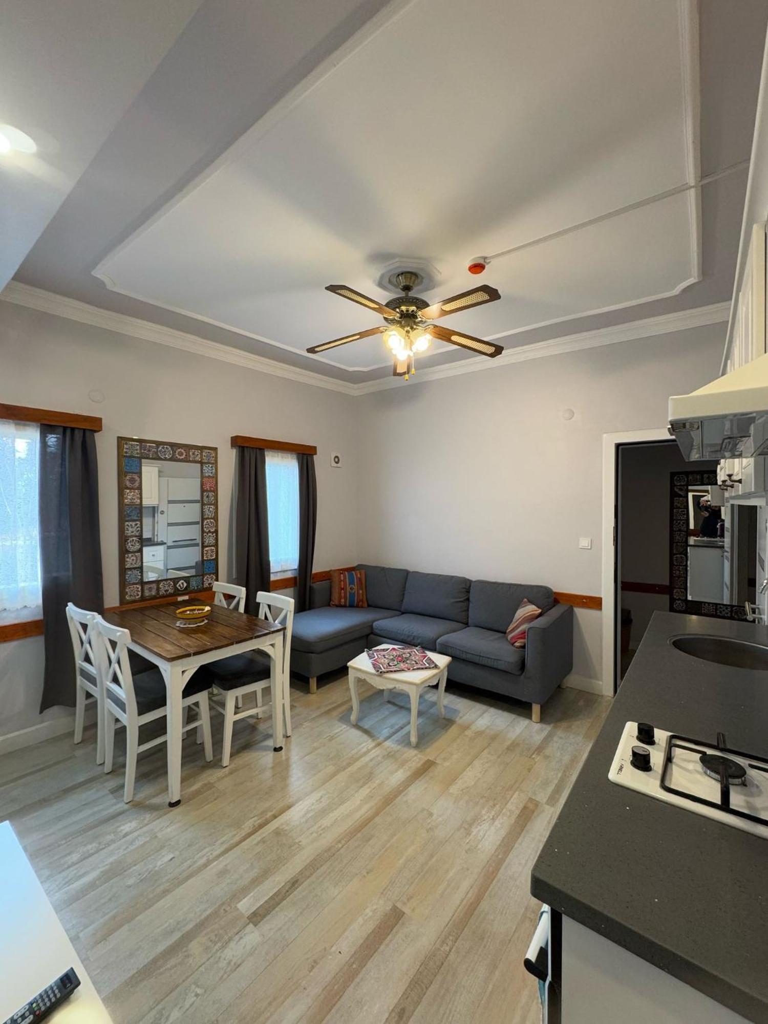 Ephesus Selcuk Castle View Suites Buitenkant foto