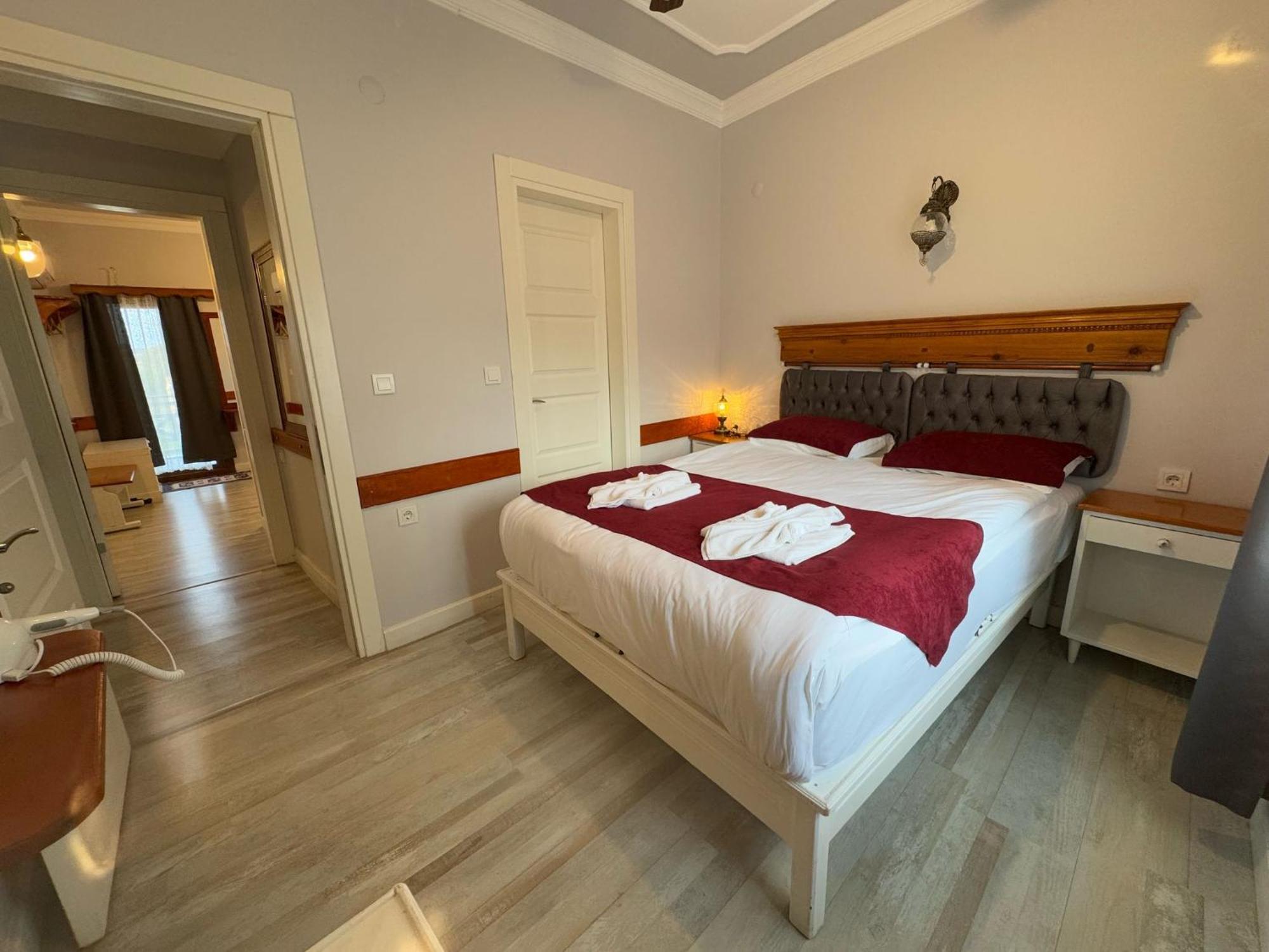 Ephesus Selcuk Castle View Suites Buitenkant foto